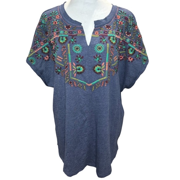 Chico's Blue Floral Embroidered Short Sleeve Notch Collar Top 1X‎ Plus - Picture 2 of 10